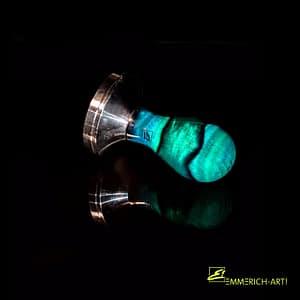Tamper, Exklusiv von Emmerich Art 9 Handgefertigter Kaffee-Tamper mit kunstvollem Griff aus marmoriertem Epoxidharz und stabiler Edelstahlbasis – exklusives Design von Emmerich Art.